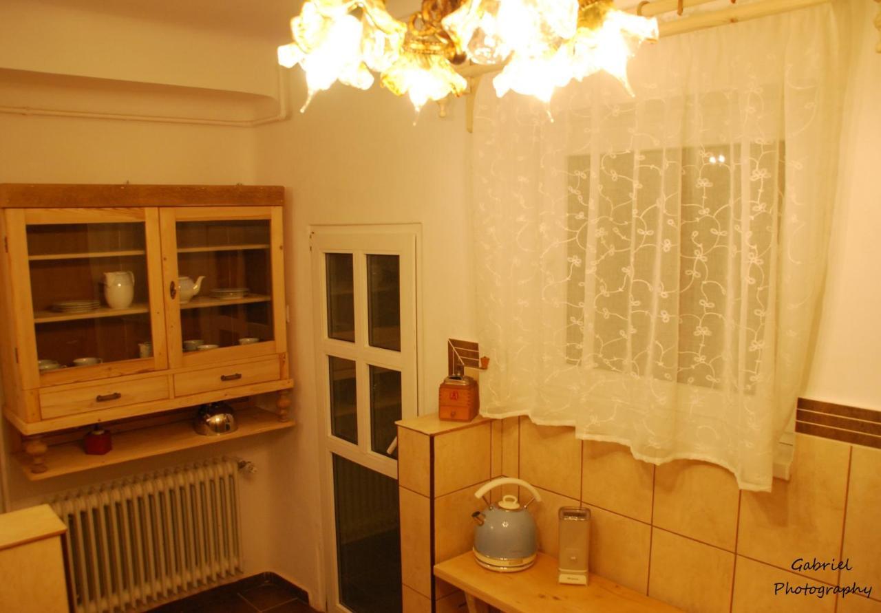 Casa Szabo Bed and Breakfast Sighişoara Exteriör bild