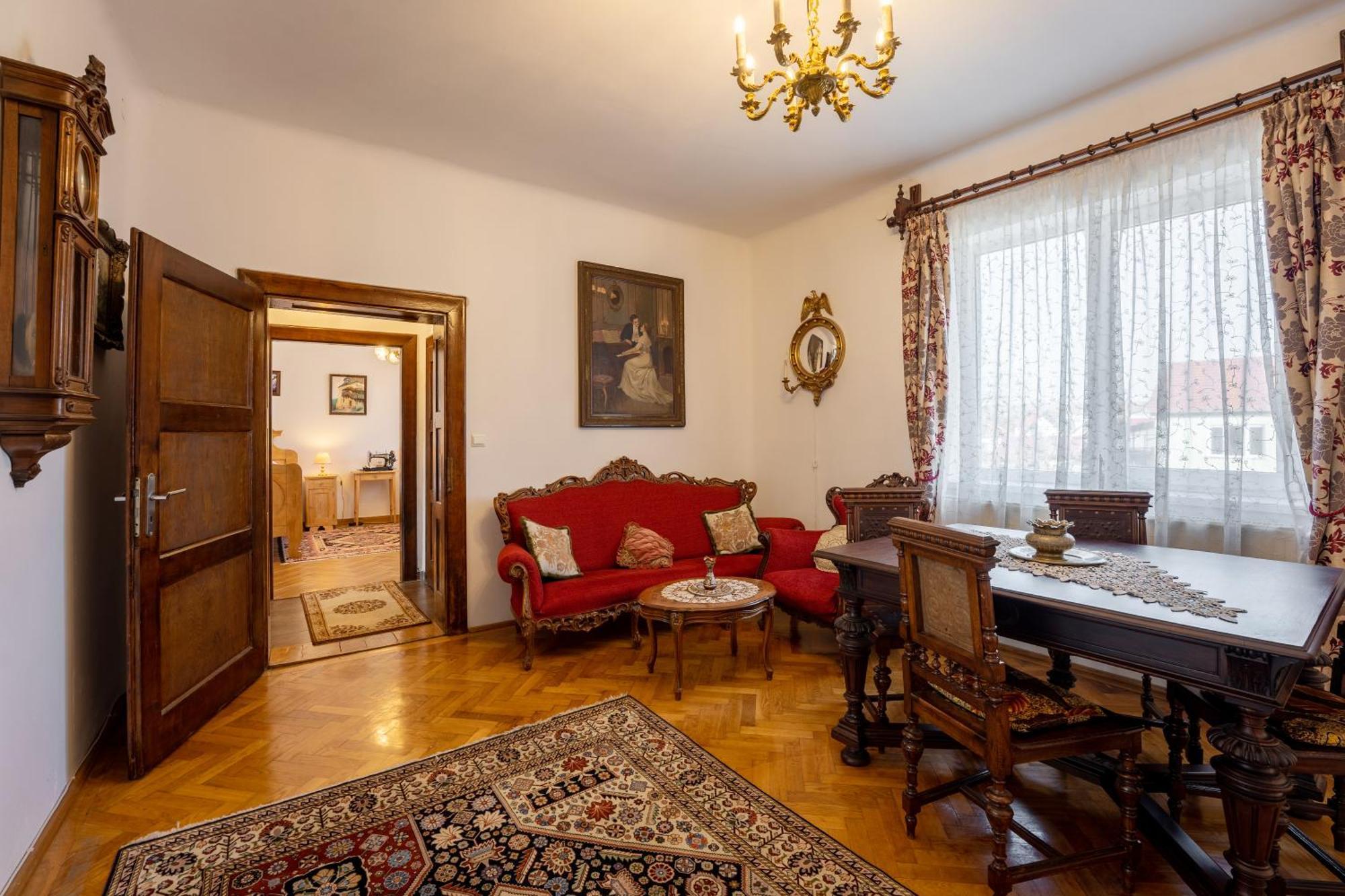 Casa Szabo Bed and Breakfast Sighişoara Exteriör bild