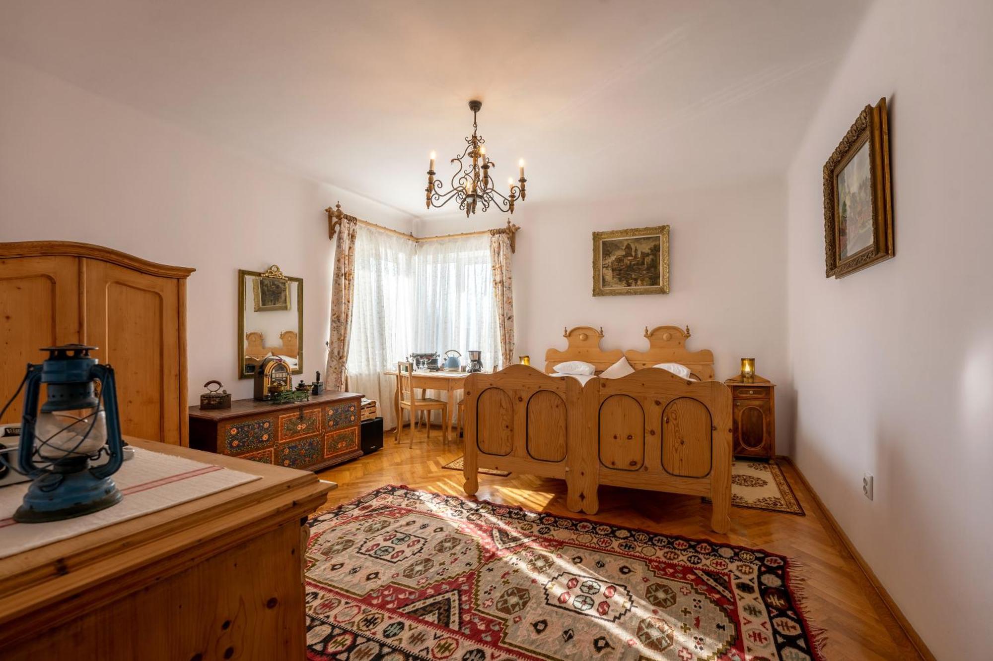 Casa Szabo Bed and Breakfast Sighişoara Rum bild